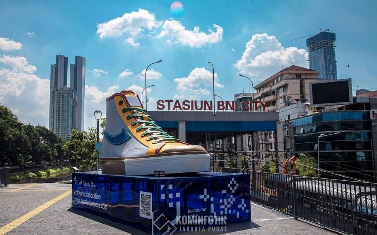 Wagub DKI Ungkap Alasan Hilangnya Tugu Sepatu Di Sudirman Usai Ada Yang Melakukan Vandalisme