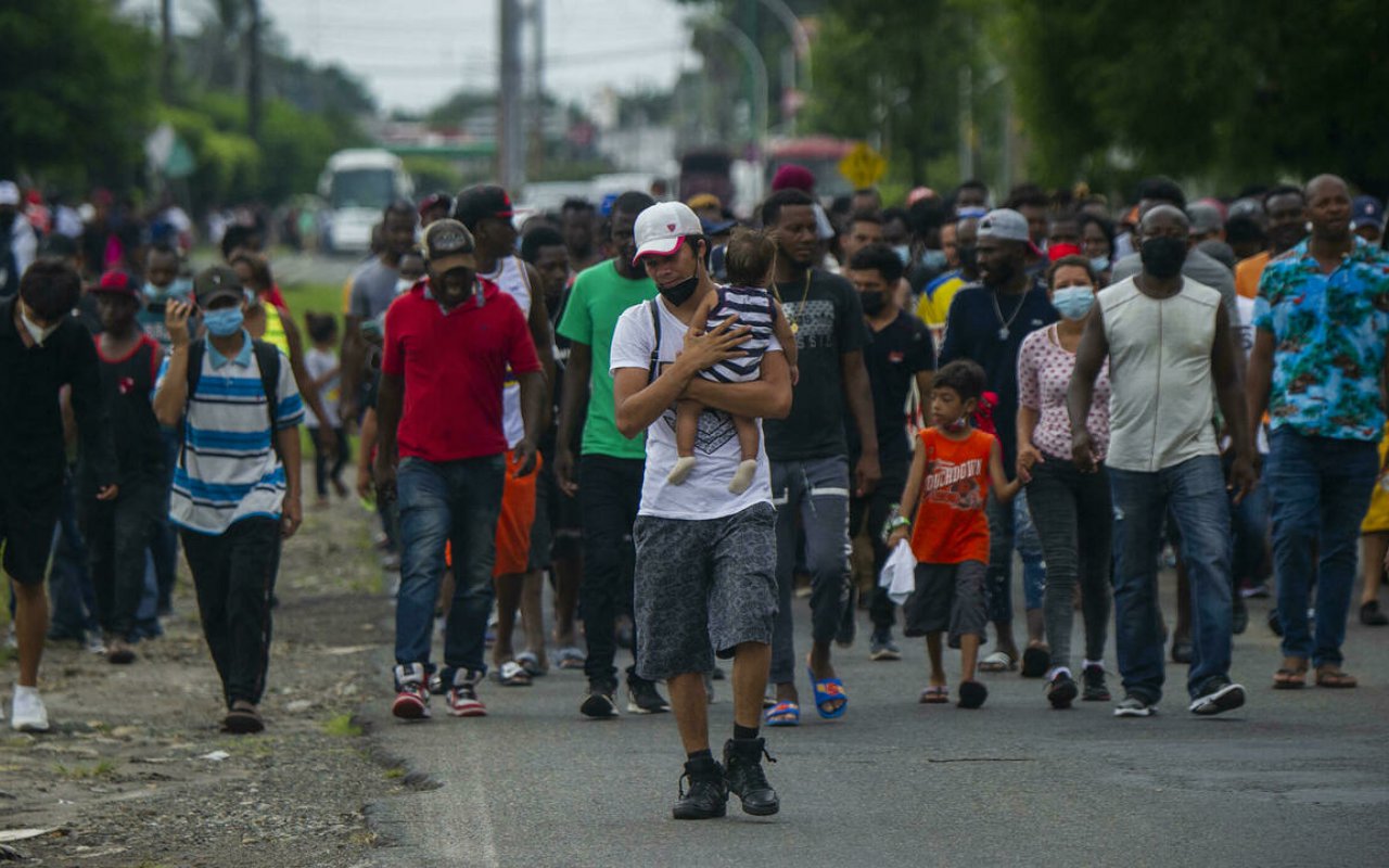 AS Lakukan 'Pengusiran' Besar-Besaran Migran Asal Haiti Yang Mendiami Texas