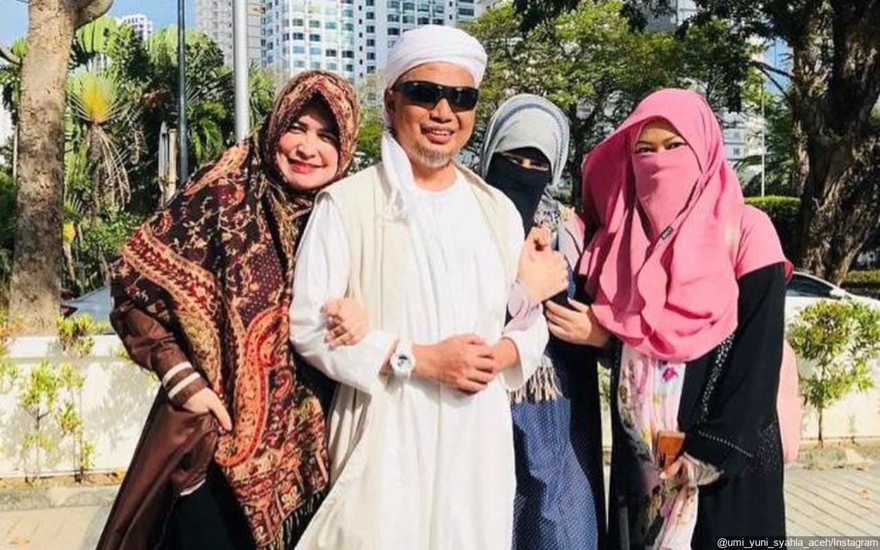 Istri Ketiga Ustaz Arifin Ilham Nyesek Tak Dapat Jatah Warisan, Alvin Faiz Paling Banyak?