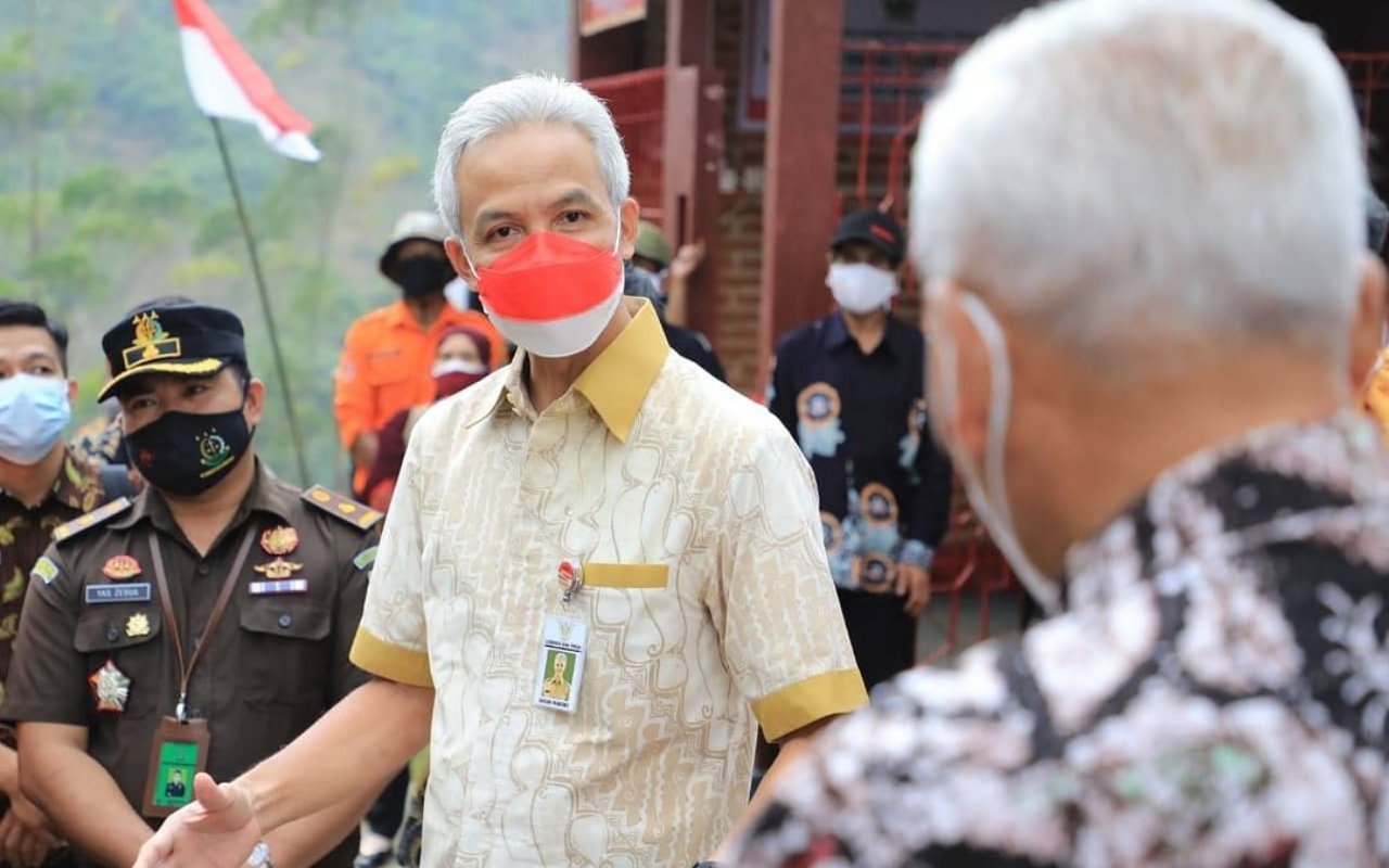 Terima Laporan MTs Di Jepara Jadi Klaster COVID-19, Ganjar Pranowo Minta Sekolah Ditutup