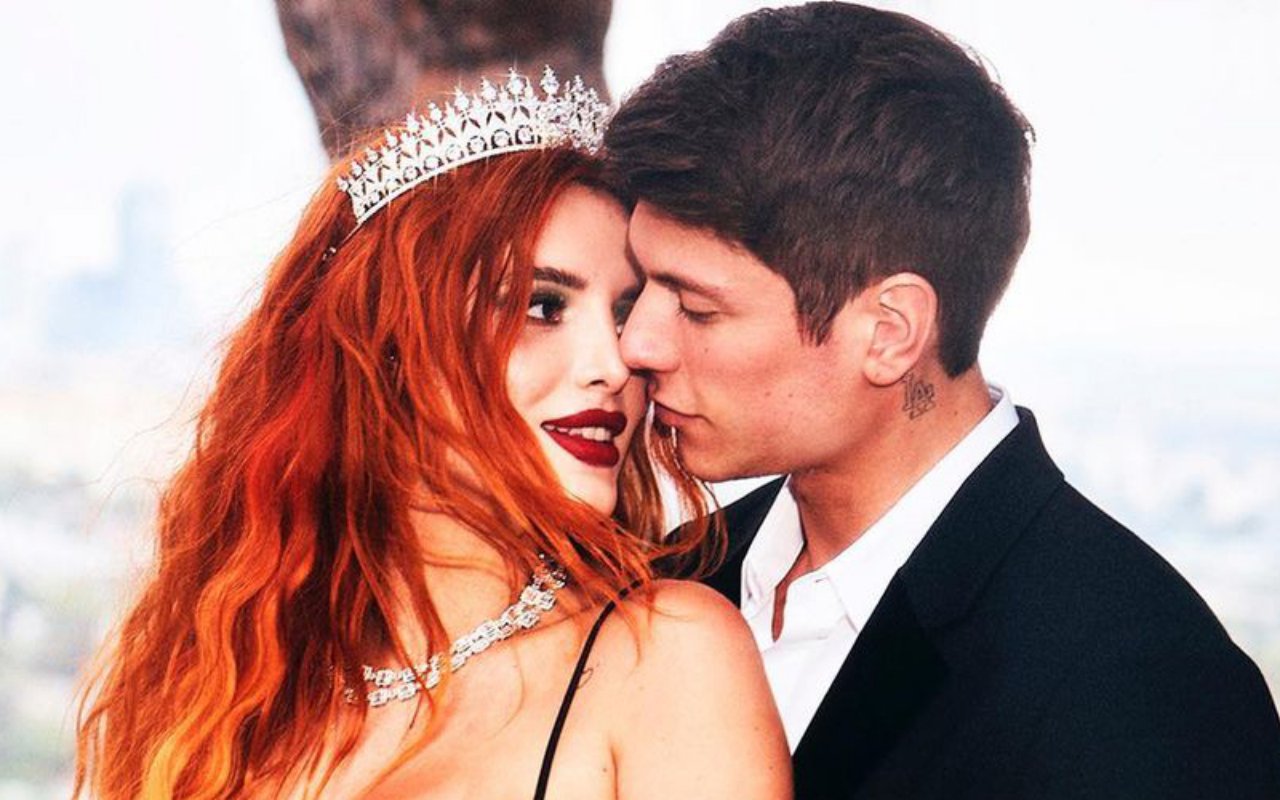 Segera Nikah, Intip Foto Prewedding Bella Thorne Yang Super Mewah Dan Tak Biasa Ini