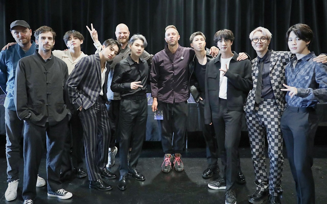 BTS dan Coldplay Umumkan Bakal Ada Film Dokumenter, MV, dan Remix 'My Universe'