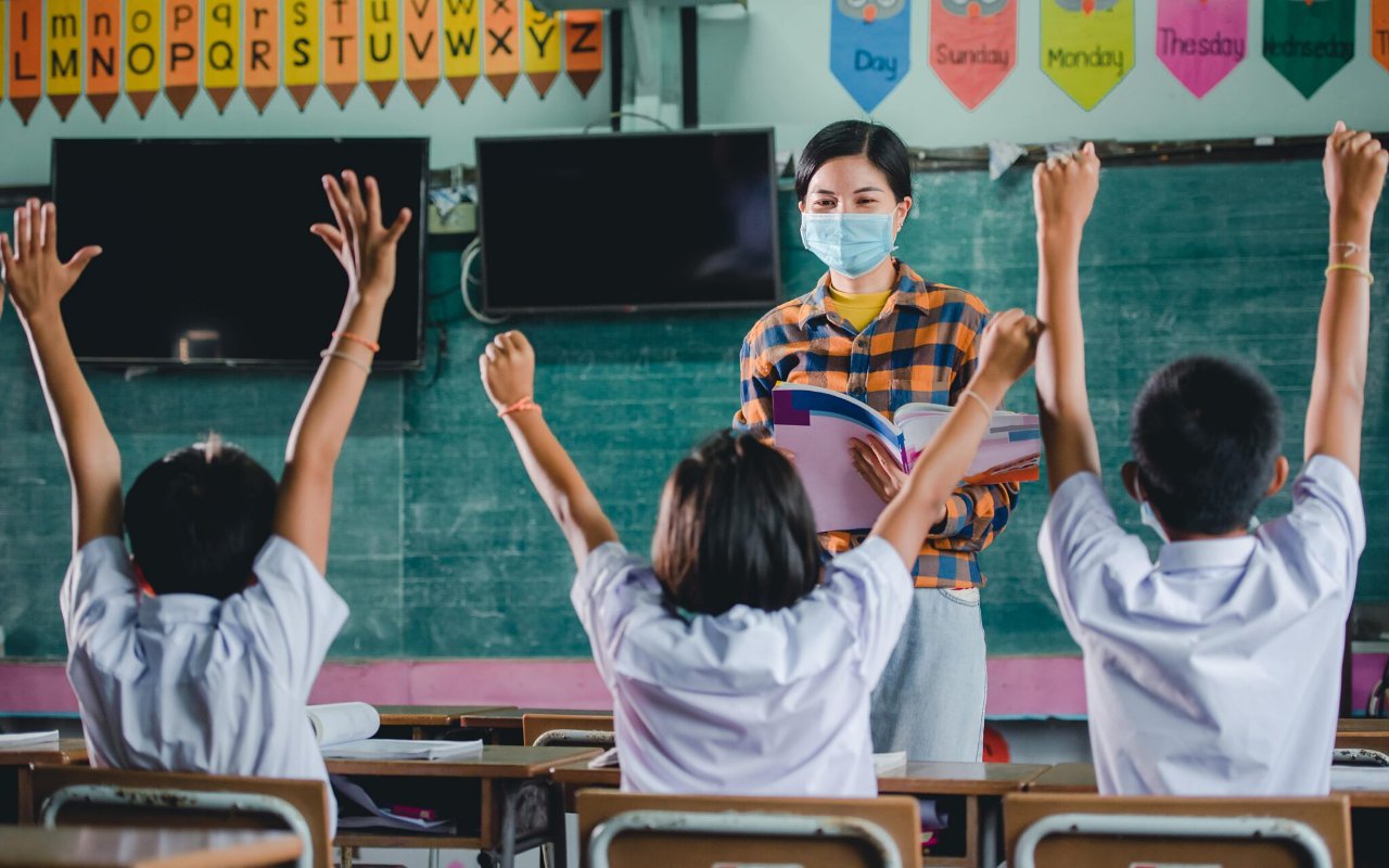 Banyak Siswa Terpapar COVID-19, PTM Terbatas Dinilai Jadi Sebuah Dilema