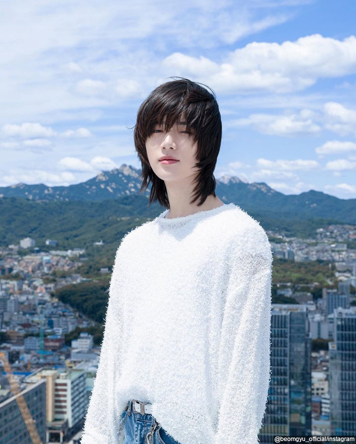 Beomgyu dengan rambut panjang