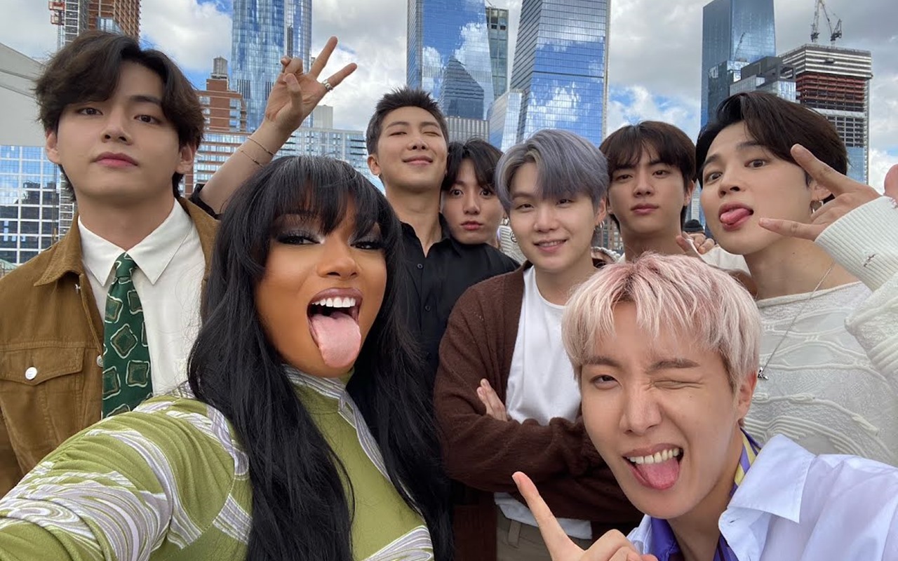 Jangan Iri, Megan Thee Stallion Dapat Hadiah Imut Ini dari BTS