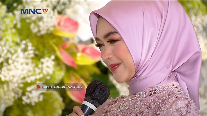 Momen Syahdu Ricis terima lamaran Ryan