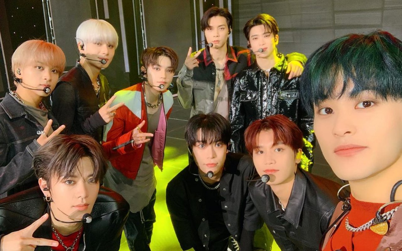 NCT 127 Sempat 'Menderita' Gara-Gara Outfit Memalukan, Netizen Pertanyakan Ini