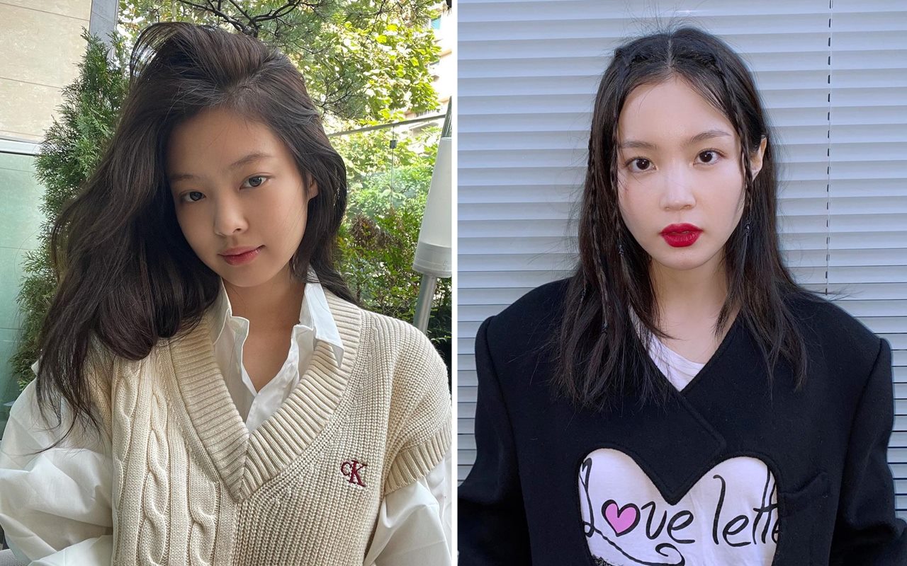 Jennie BLACKPINK dan Lee Hi Pakai Cardigan Sama Persis, Auranya Beda Banget