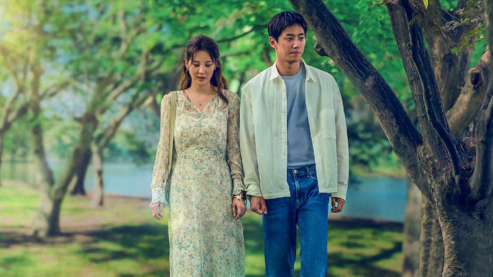 Punya Fetish, Seohyun SNSD dan Lee Jun Young Tampil Serasi di Foto Adegan Perdana \'Moral Sense\'