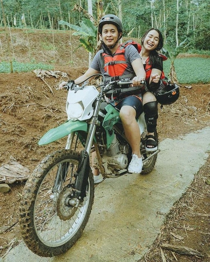 Momen <i>uwu</i> bareng calon suami