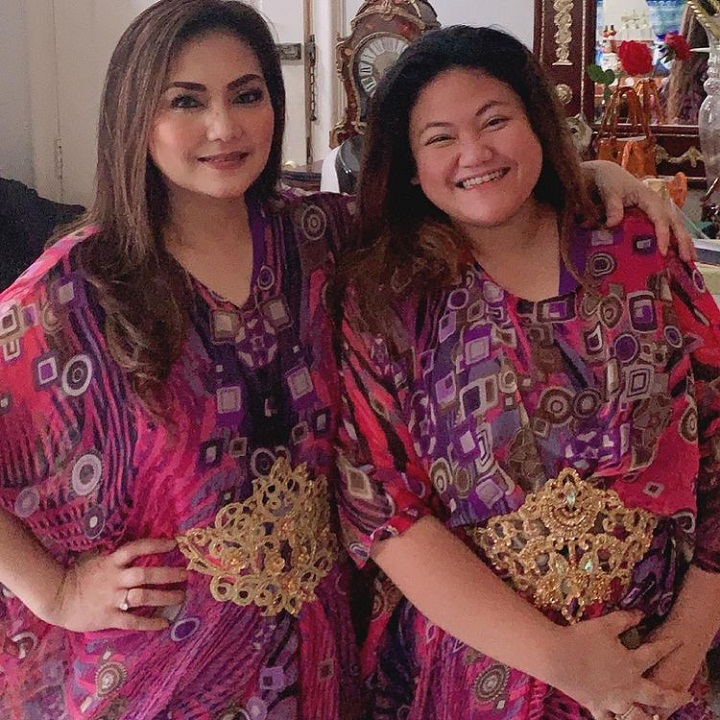 Momen kembaran baju lagi