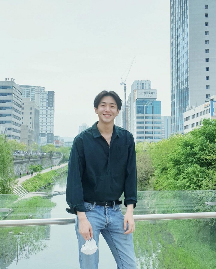 Pancarkan Aura <i>Boyfriend Material</i>