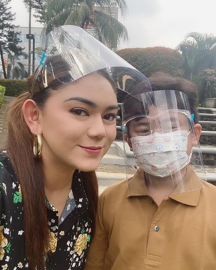 Kekompakan di lokasi syuting