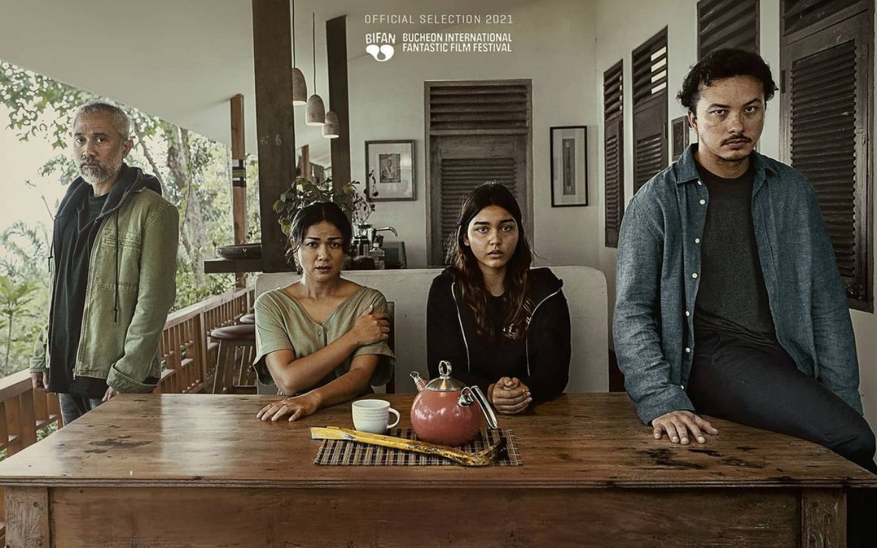 Sambangi Bioskop Indonesia, Film 'Paranoia' Nicholas Saputra Bakal Tayang di Tanggal Cantik