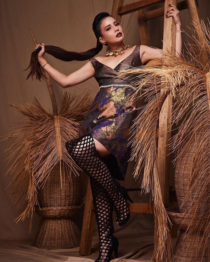 <i>Stunning</i> dengan gaya nyentrik 
