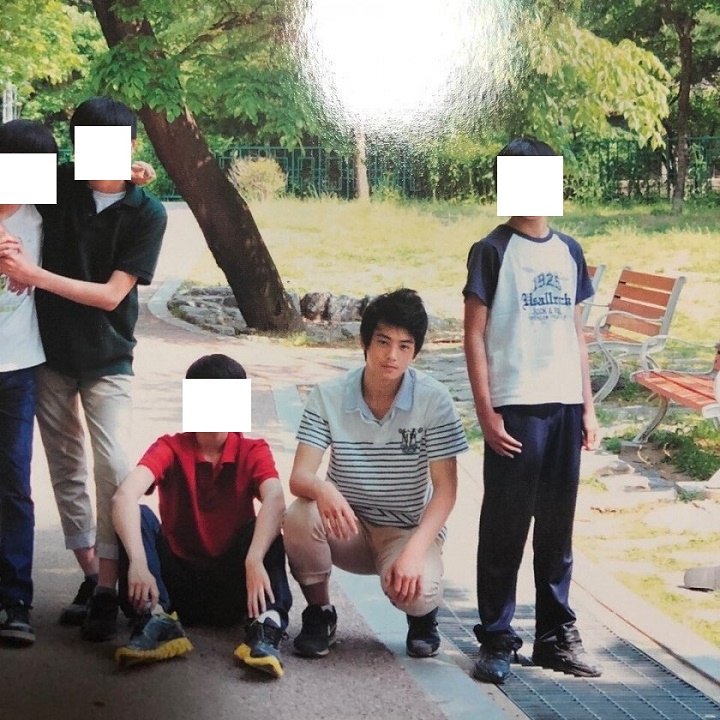 Beredar Foto-Foto Cha Eunwoo ASTRO Saat SD, Netizen Kaget Lihat Wajahnya