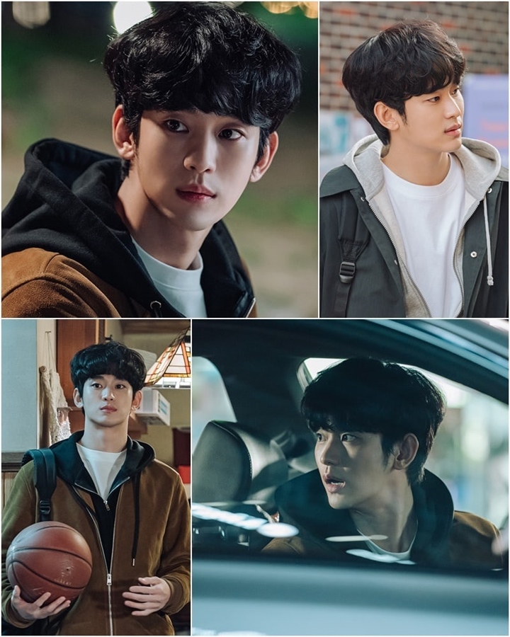 Kim Soo Hyun Ganteng Abis Jadi Anak Kuliahan, Tim \'One Ordinary Day\' Puji Bak Permata