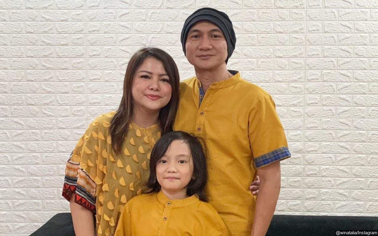 Anji Masih Direhab, Wina Natalia Gelar Perayaan Ultah Suami-Anak dan