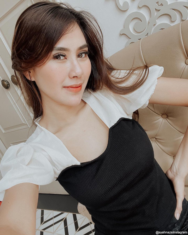 Mama muda <i>flawless</i>