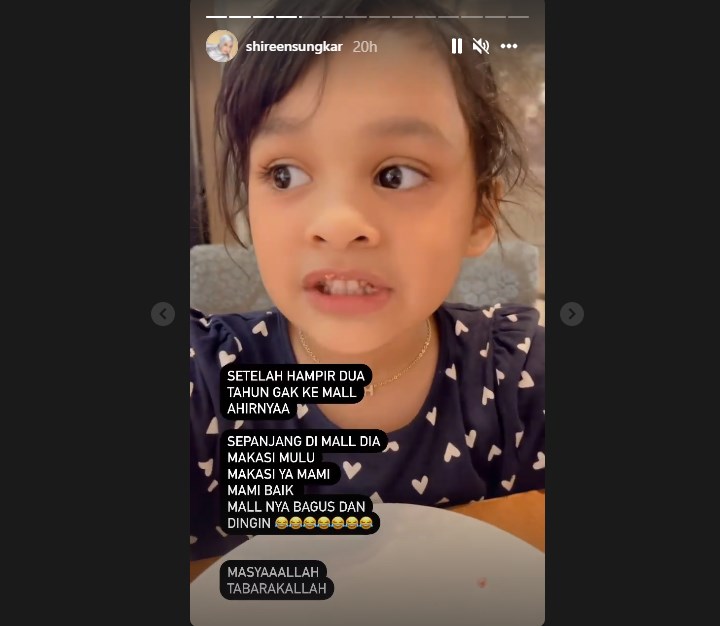 Pertama Kali Nge-Mal Setelah 2 Tahun, Reaksi Putri Shireen Sungkar Bikin Gemas