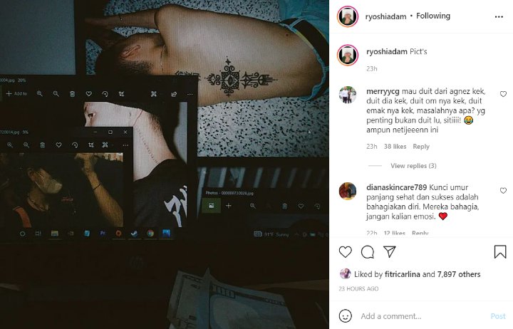Pacar Brondong Agnes Monica Telanjang Dada Pamer Tato Salib, Lembaran Uang Dollar Bikin Salfok