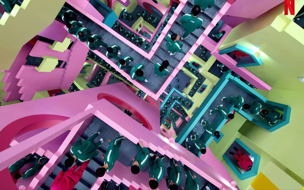 Labyrinth Ladder 'Squid Game' Not Only Makes the Audience Dizzy, The Production Team Admits to Experience Similar Things