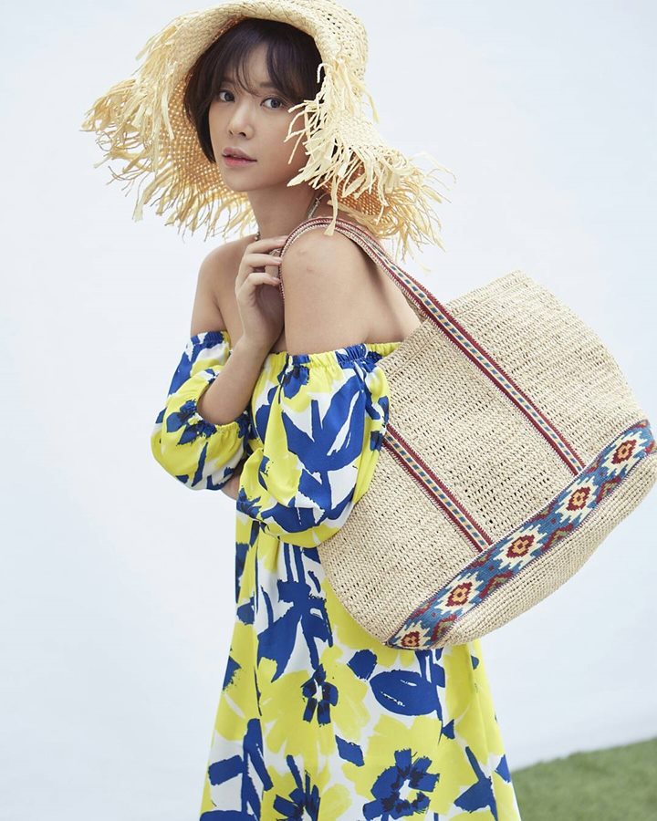 Kenakan <i>outfit</i> kece musim panas 
