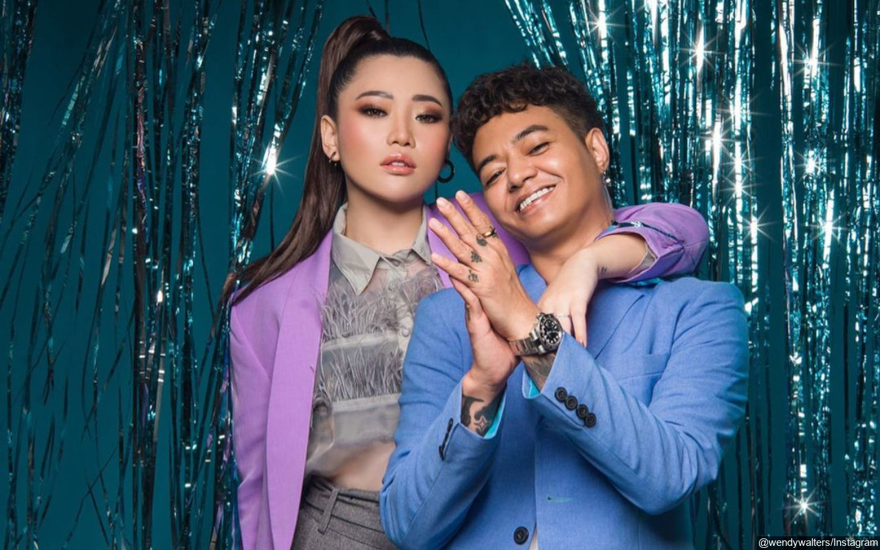 Ukir Tato, Ini 8 Potret Reza Arap Dan Wendy Walters Mesranya Bikin Baper