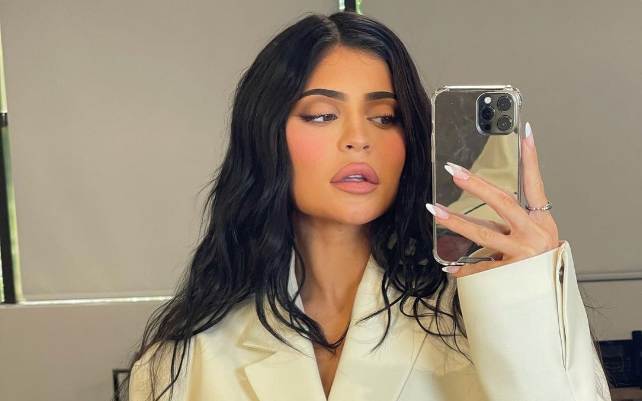 Begini Respons Kylie Jenner Usai Produk Pakaian Renangnya Diklaim Punya Kualitas Buruk