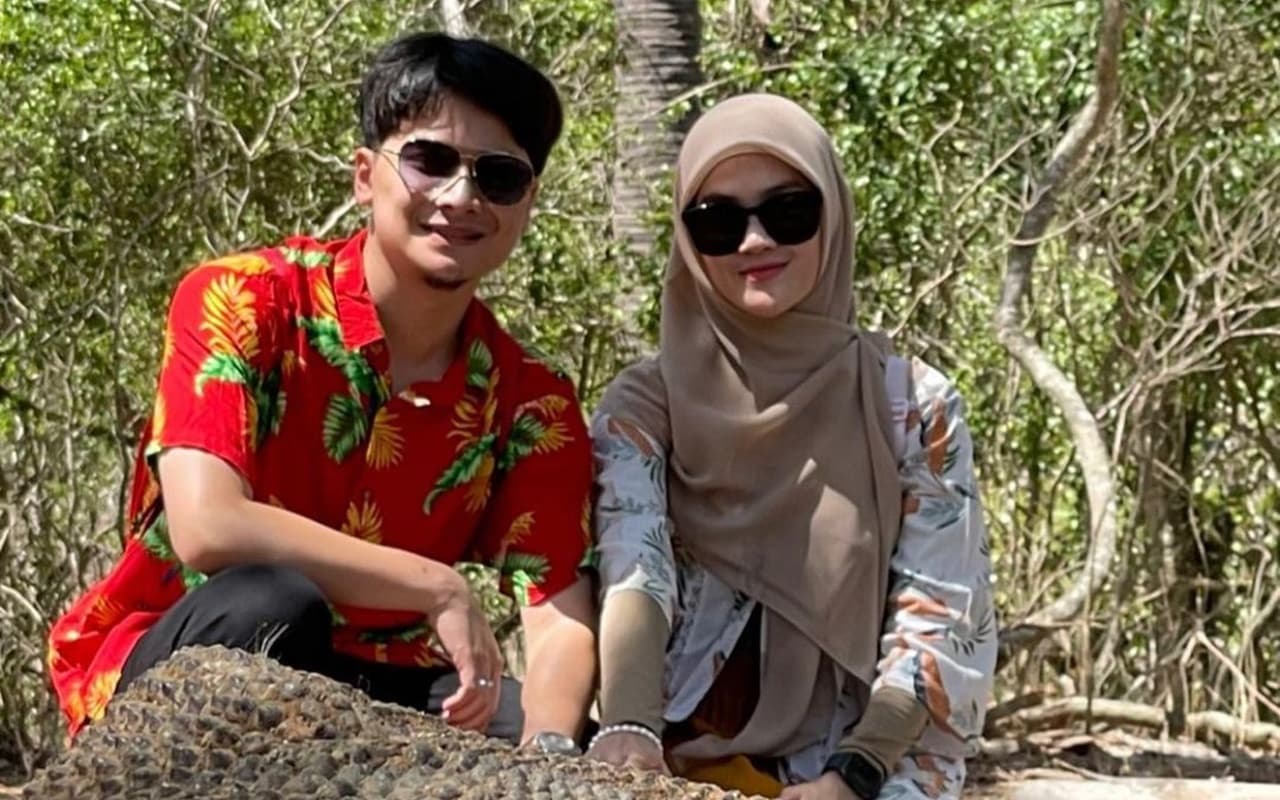 Alvin Faiz dan Henny Rahman Disentil Haters Soal Tak Ajak Liburan, Sikap Yusuf-Zayn Bikin Terenyuh