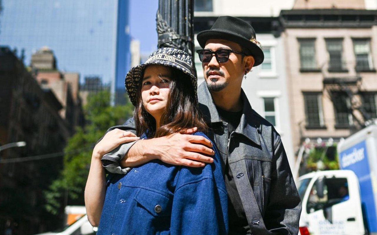 Denny Sumargo Syok Berat, Wajah Sang Istri 'Kembar' Dengan Foto Masa Muda Sosok Ini