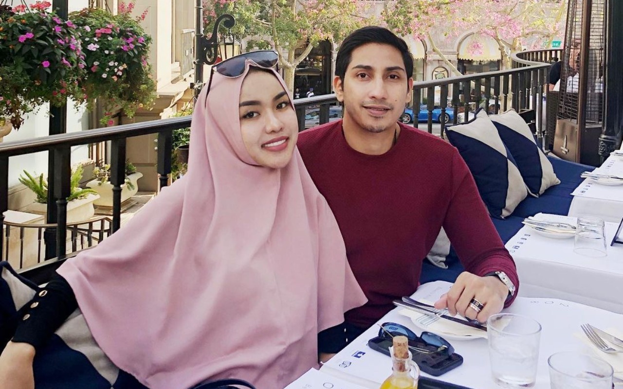 Sederet Potret Mesra Medina Zein Dan Lukman Azhari Sebelum Ramai Isu KDRT