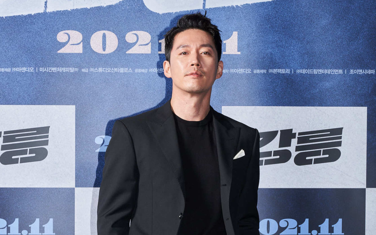 Biasa Baik, Jang Hyuk Antusias Jadi Penjahat di Film Noir 'Tomb of the River'