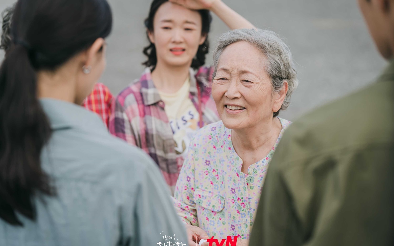 Karakter Nenek Gam Ri Meninggal, 'Hometown Cha-Cha-Cha' Tembus Rating Tertinggi