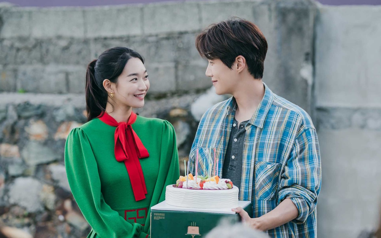 Shin Min A dan Kim Seon Ho Menikah, Akhir 'Hometown Cha-Cha-Cha' Banjir Pujian