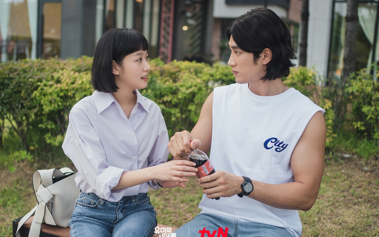 Kim Go Eun Marah Besar Cemburui Ahn Bo Hyun, Staf 'Yumi's Cells' Sampai Turun Tangan
