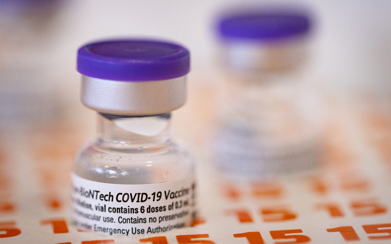 RI Kembali Kedatangan 2,5 Juta Dosis Vaksin Pfizer, Langsung Didistribusikan Ke 3 Provinsi