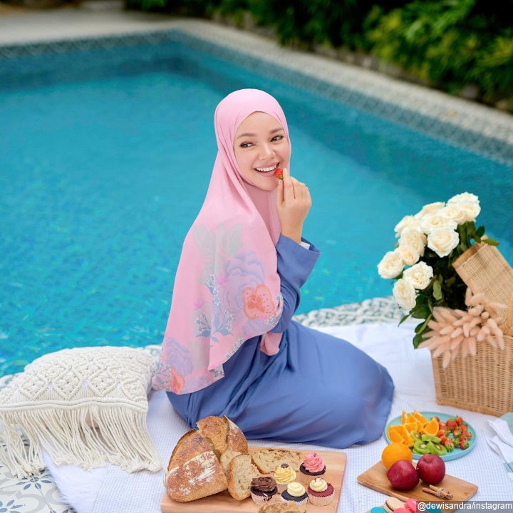 Dewi Sandra