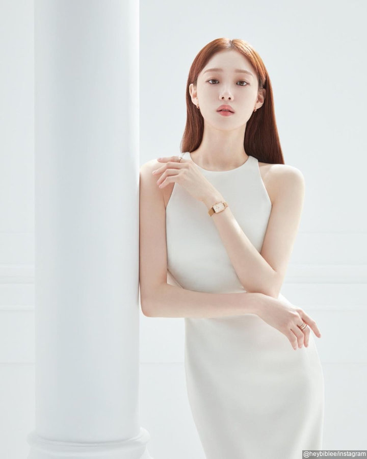 Lee Sung Kyung
