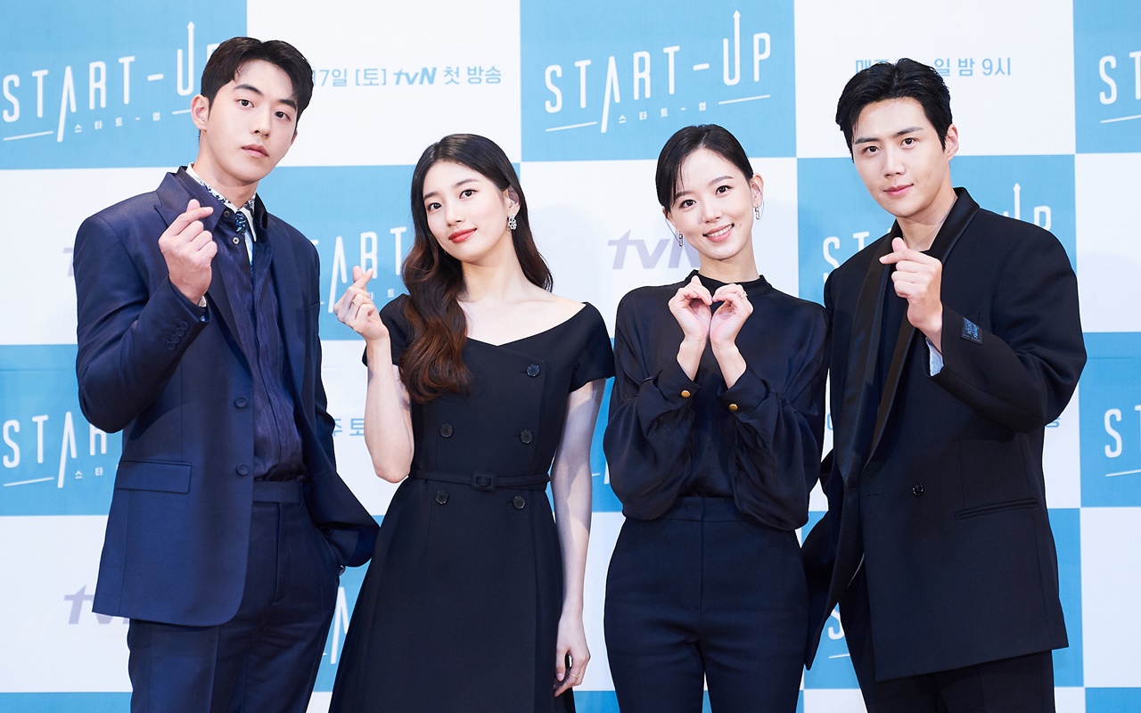 Lawan Main yang Dijelek-jelekkan Kim Seon Ho Diduga dari 'Start Up'
