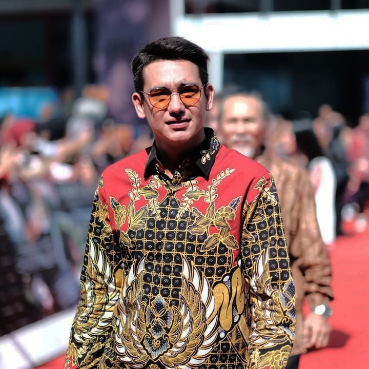 Adipati Dolken