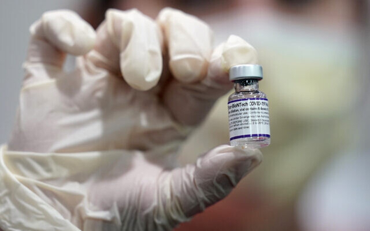 Studi Pfizer Ungkap Vaksin Booster Tingkatkan Antibodi Lawan COVID-19 Delta