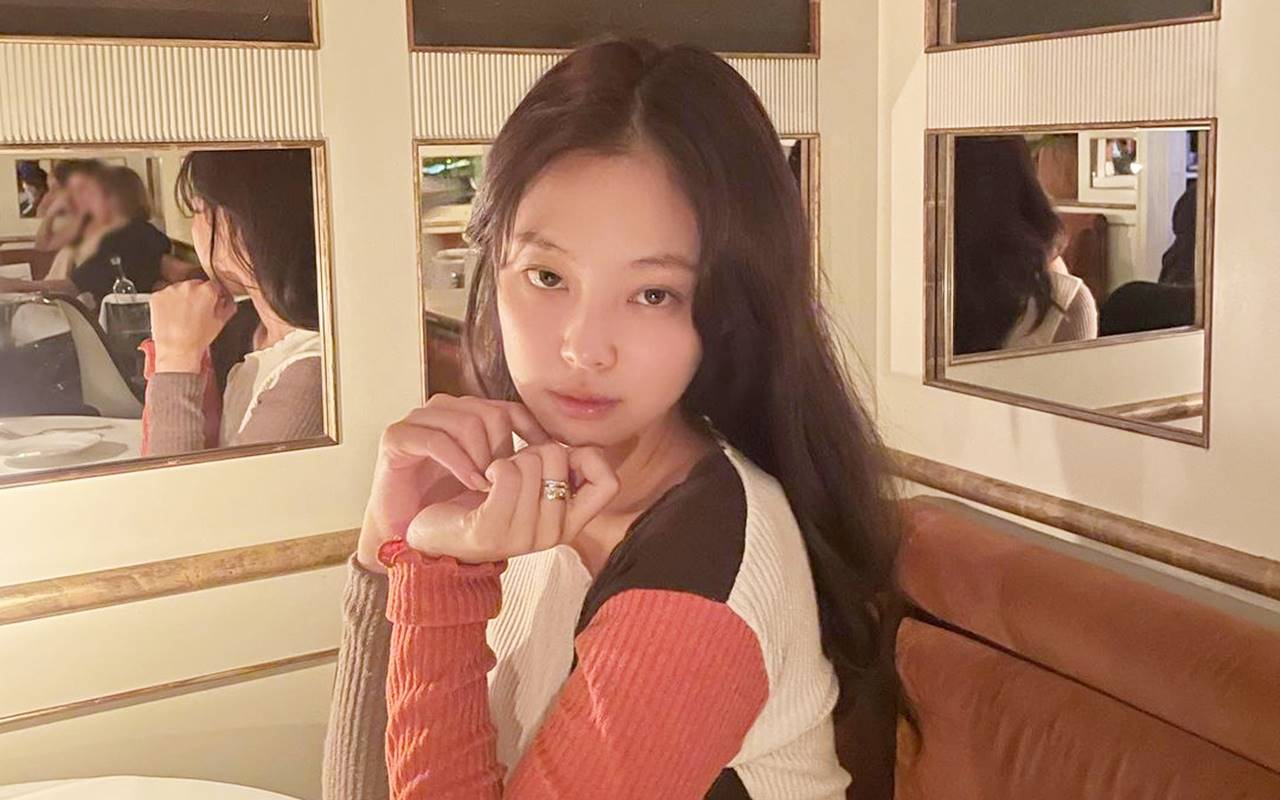 Intip Hadiah Unik Jennie BLACKPINK untuk Dua Fotografer Ternama Ini, Ada Hasil Karya Sendiri