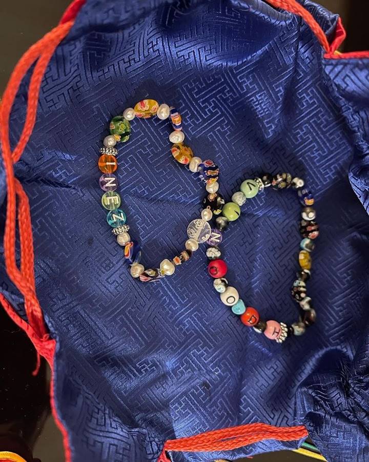 Intip Hadiah Unik Jennie BLACKPINK untuk Dua Fotografer Ternama Ini, Ada Hasil Karya Sendiri
