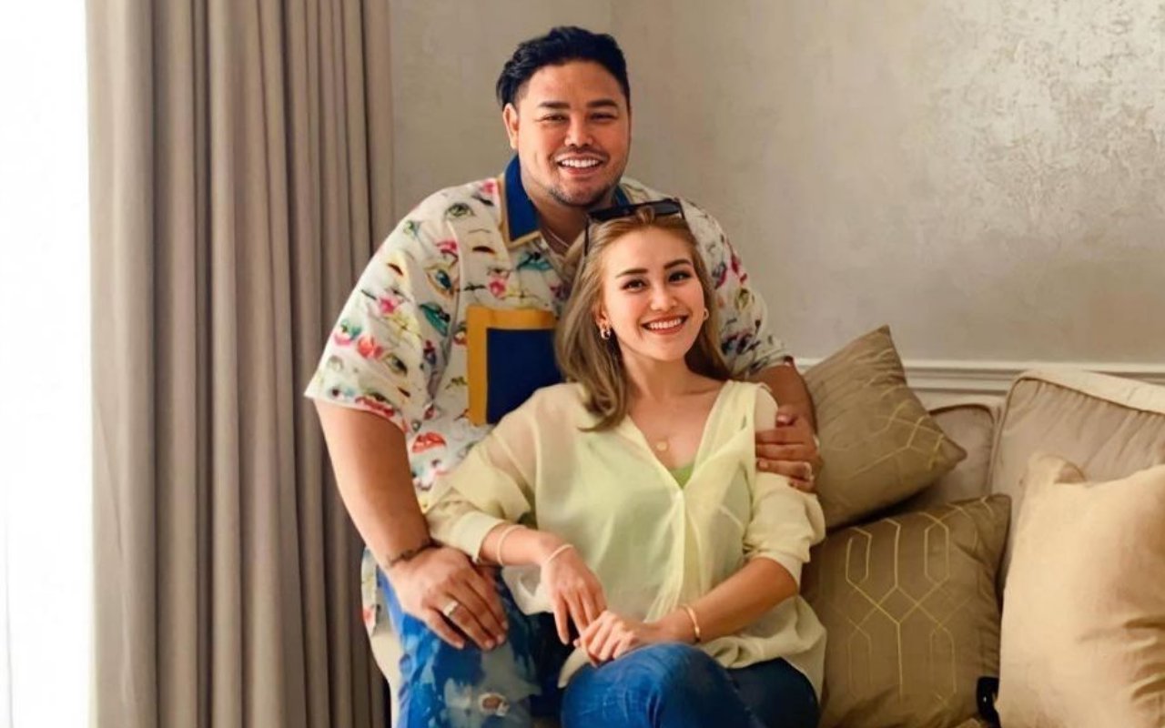 Ayu Ting Ting Bongkar Ivan Gunawan Hanya Jatuh Cinta Pada 2 Wanita Ini