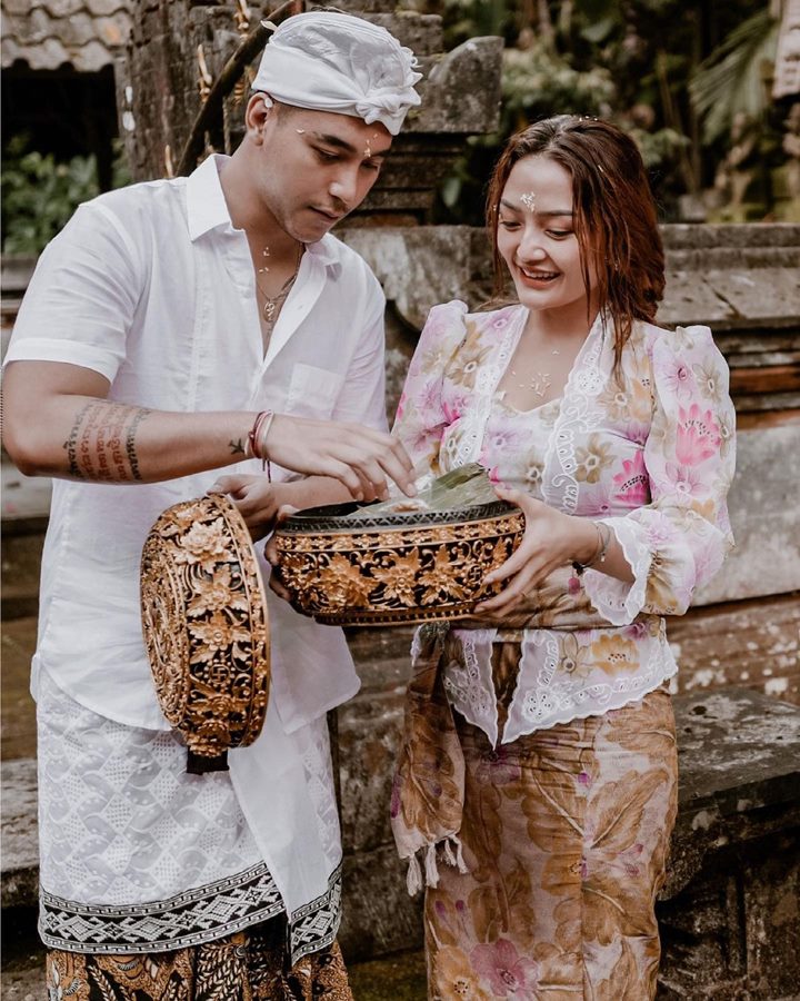 Krisjiana sosok sabar hadapi mood swing sibad