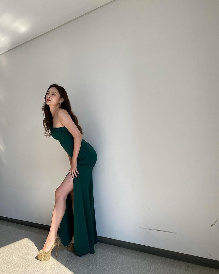 Pancarkan aura elegan