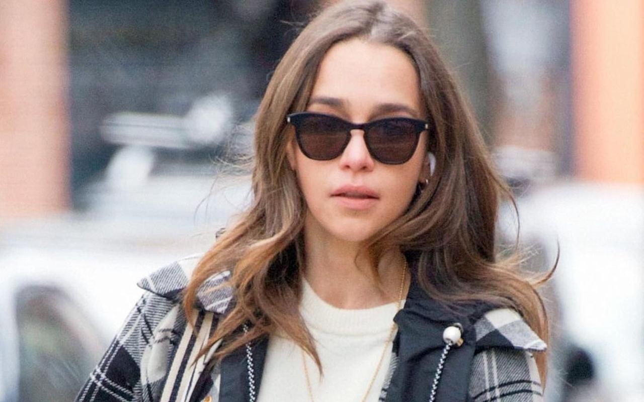 Emilia Clarke Bintangi Film Sci-Fi Baru Tentang Cara Hasilkan Anak Lewat Pod