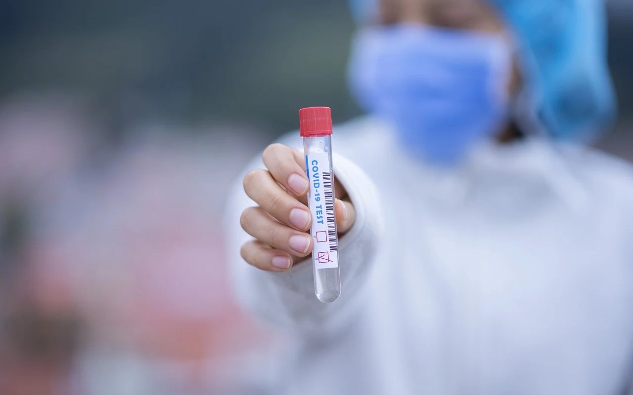 Dari Jutaan Jadi Hanya Rp 300 Ribu, Kemenkes Ungkap Alasan Tarif Tes PCR Bisa Turun Drastis