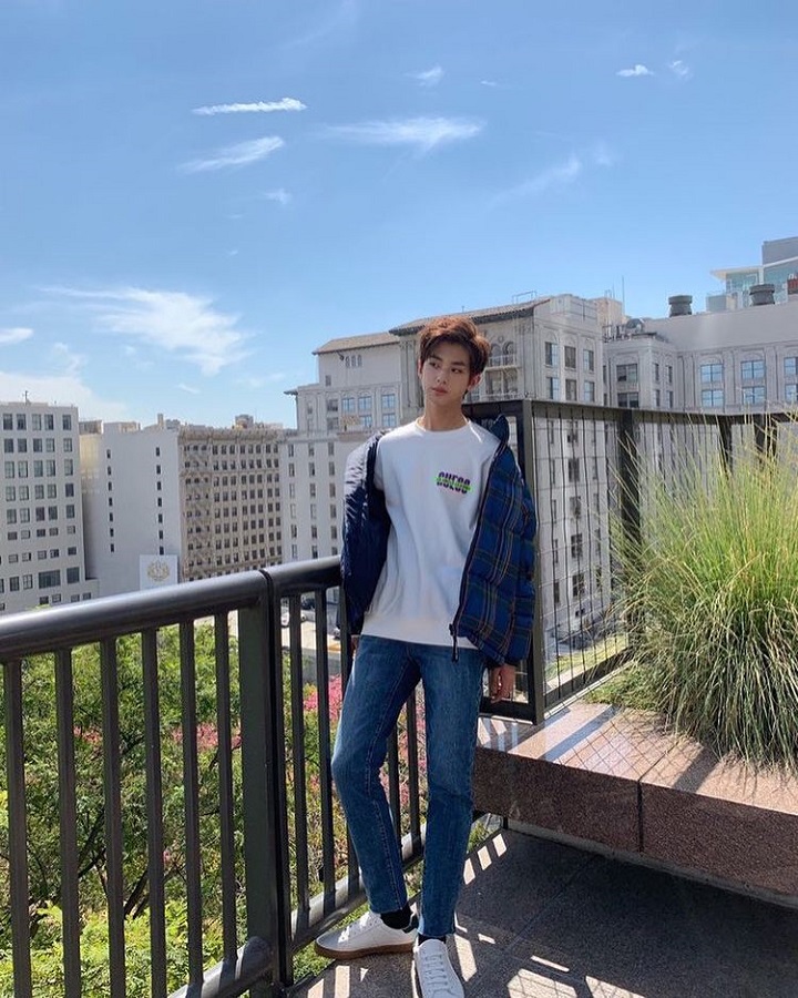 <i>Mix and match</i> ala <i>boyfriend material</i>